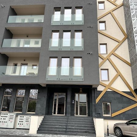 Apartament Mihai Cassas Residence Craiova Exterior photo